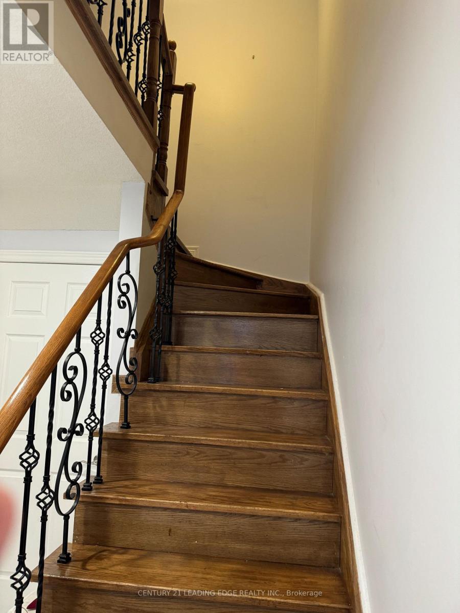 Main - 8 Woodcock Avenue, Ajax, Ontario L1T 4J5 - Photo 14 - E13453682