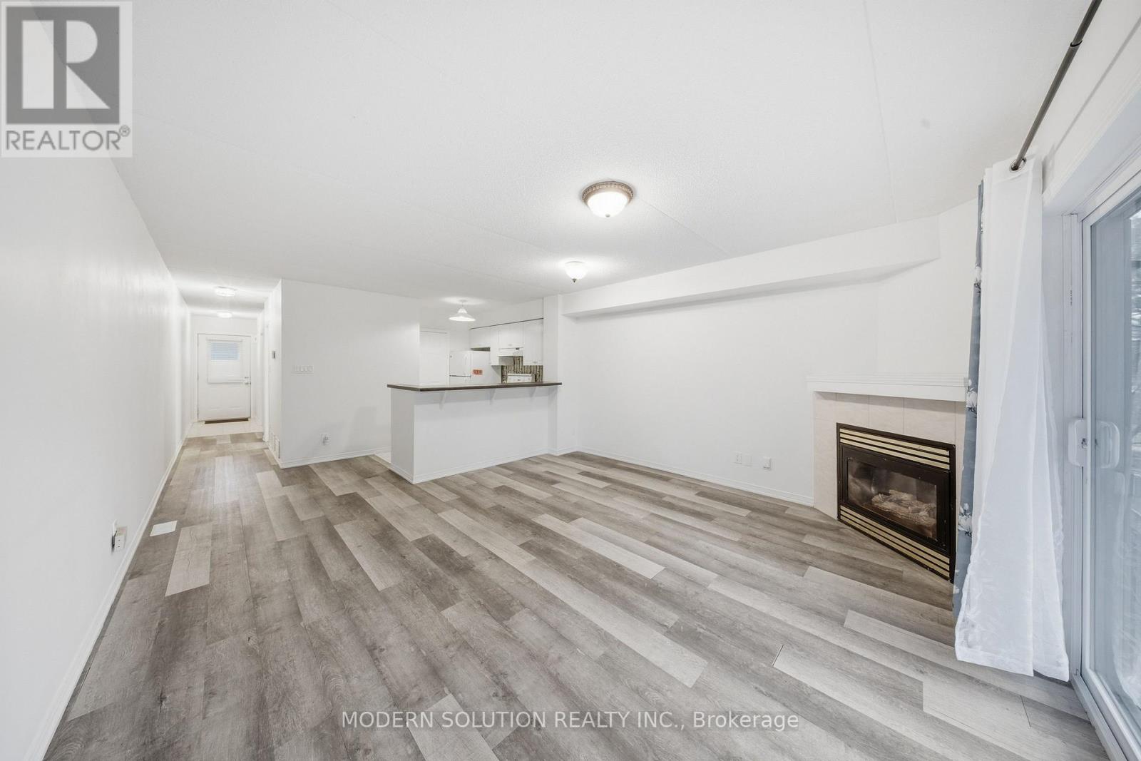 307 Mariners Way, Collingwood, Ontario L9Y 5C7 - Photo 15 - S13453604