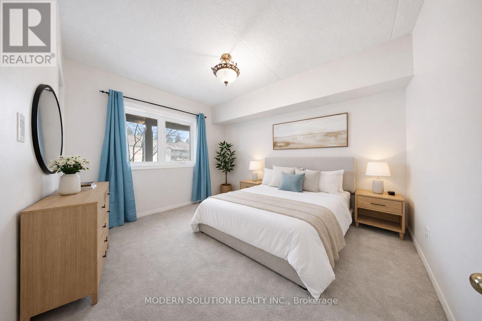 307 Mariners Way, Collingwood, Ontario L9Y 5C7 - Photo 6 - S13453604