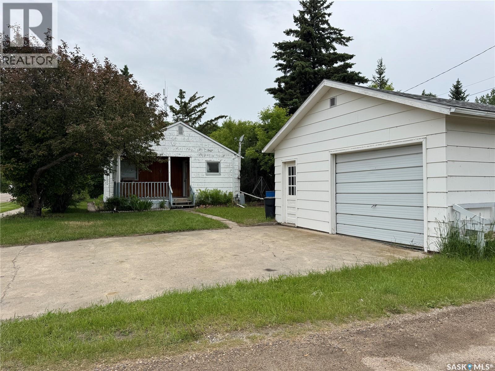 316 1st Street E, Wynyard, Saskatchewan S0A 4T0 - Photo 30 - SK039596