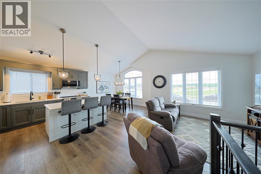 511 Mint Julep Drive, St Clair, Ontario  N0N 1G0 - Photo 5 - 26013787