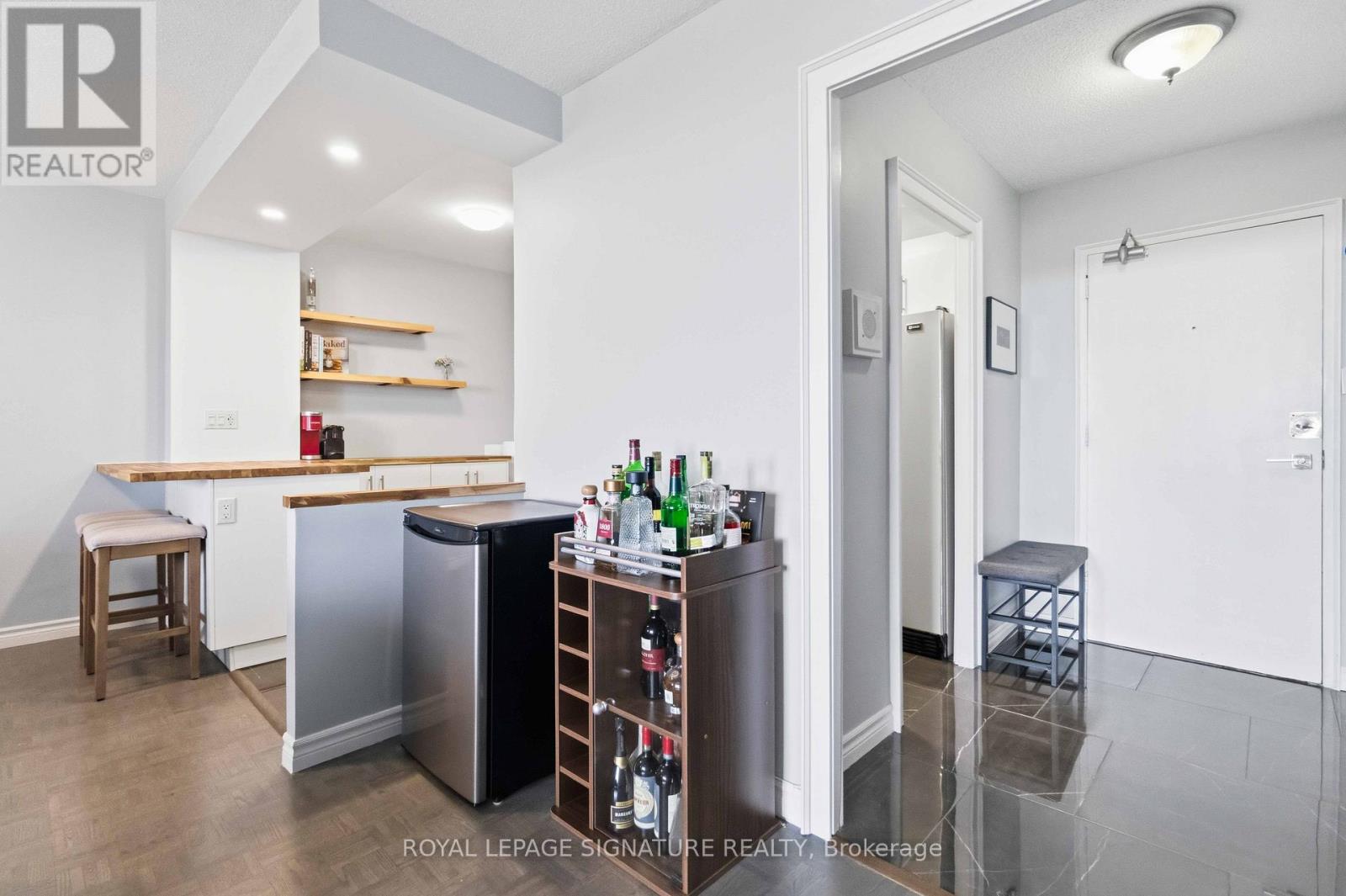 1403 - 85 Emmett Avenue, Toronto, Ontario  M6M 5A2 - Photo 23 - W13453588