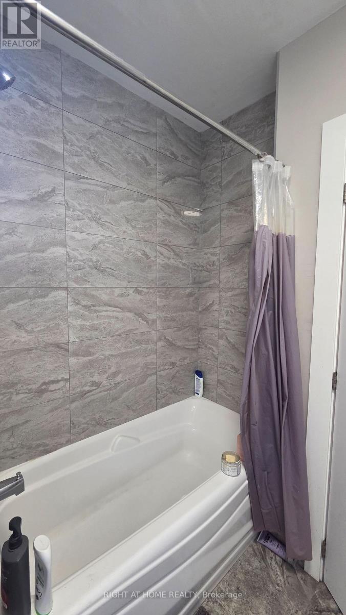 357 Keele Street, Toronto, Ontario  M6P 2K6 - Photo 12 - W13453612