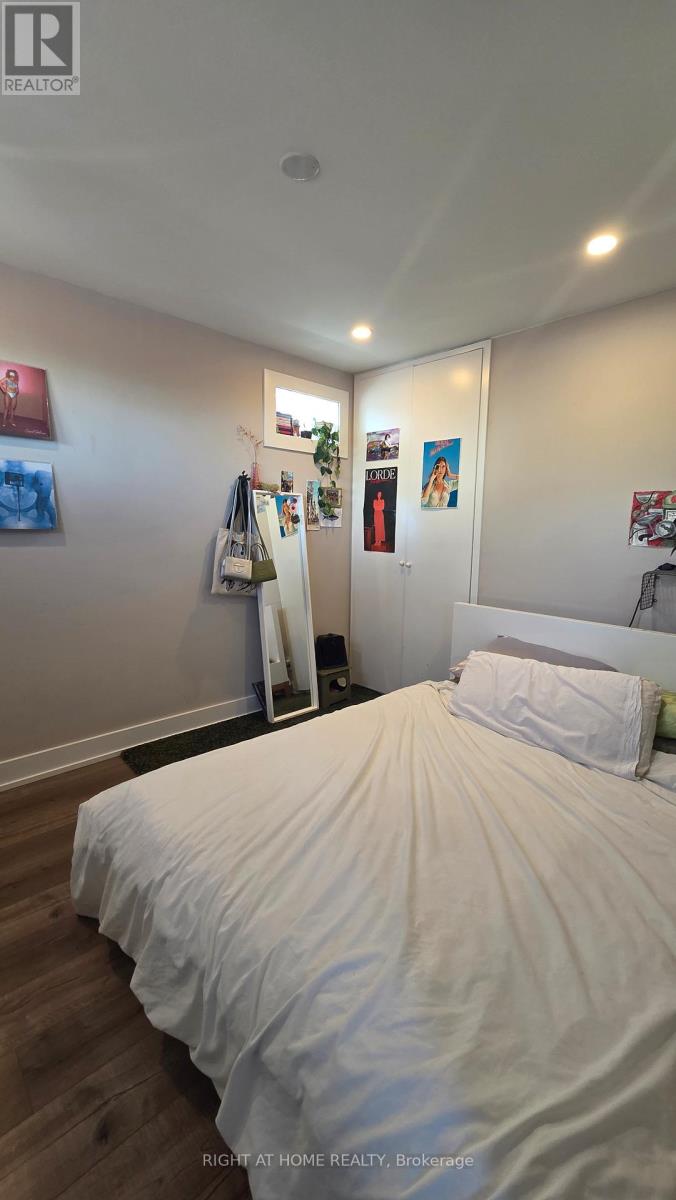 357 Keele Street, Toronto, Ontario  M6P 2K6 - Photo 13 - W13453612