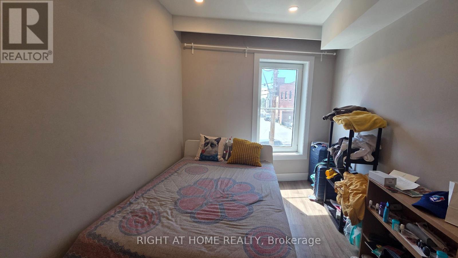 357 Keele Street, Toronto, Ontario  M6P 2K6 - Photo 8 - W13453612