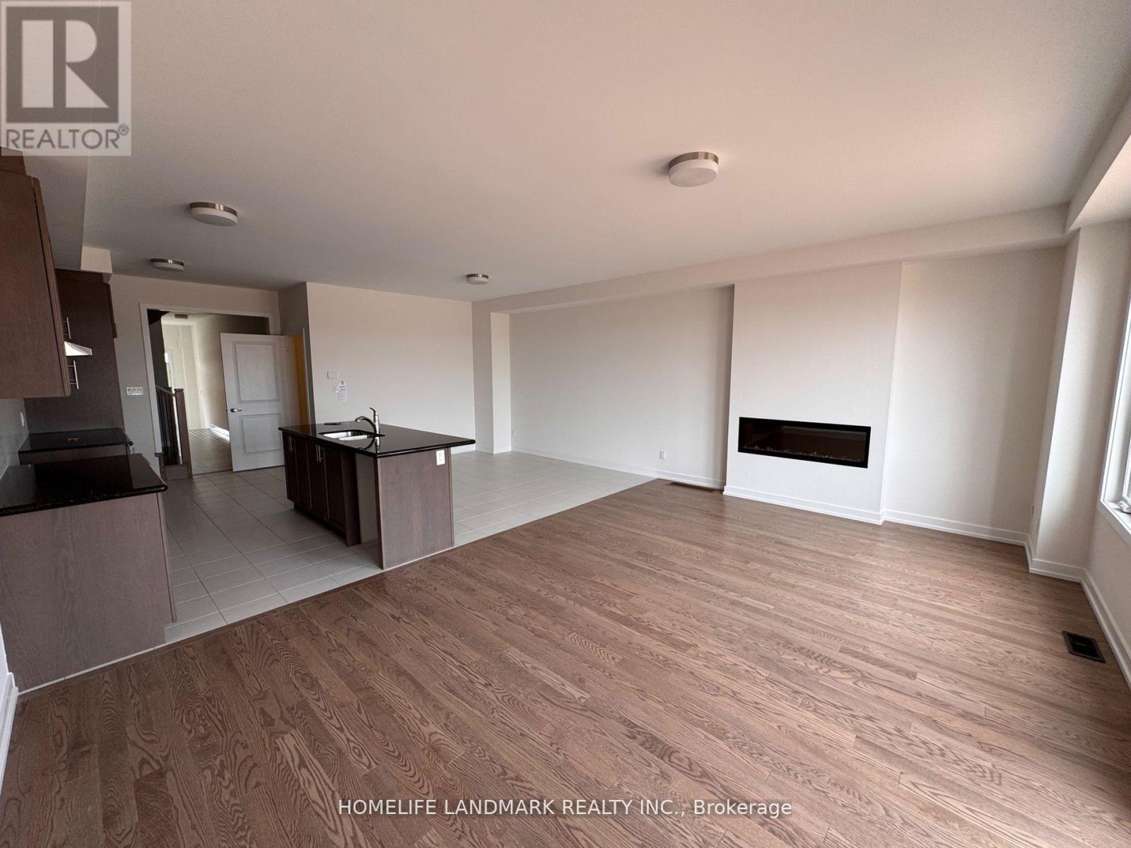 1172 Tanbark Avenue, Oakville, Ontario  L6H 8C4 - Photo 4 - W13453620