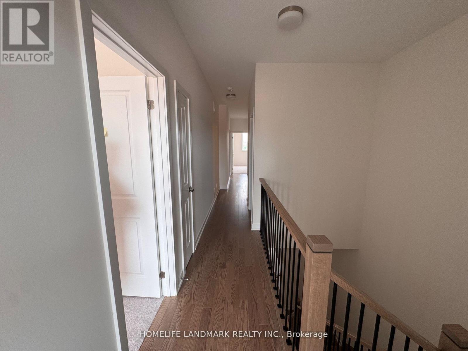 1172 Tanbark Avenue, Oakville, Ontario  L6H 8C4 - Photo 9 - W13453620