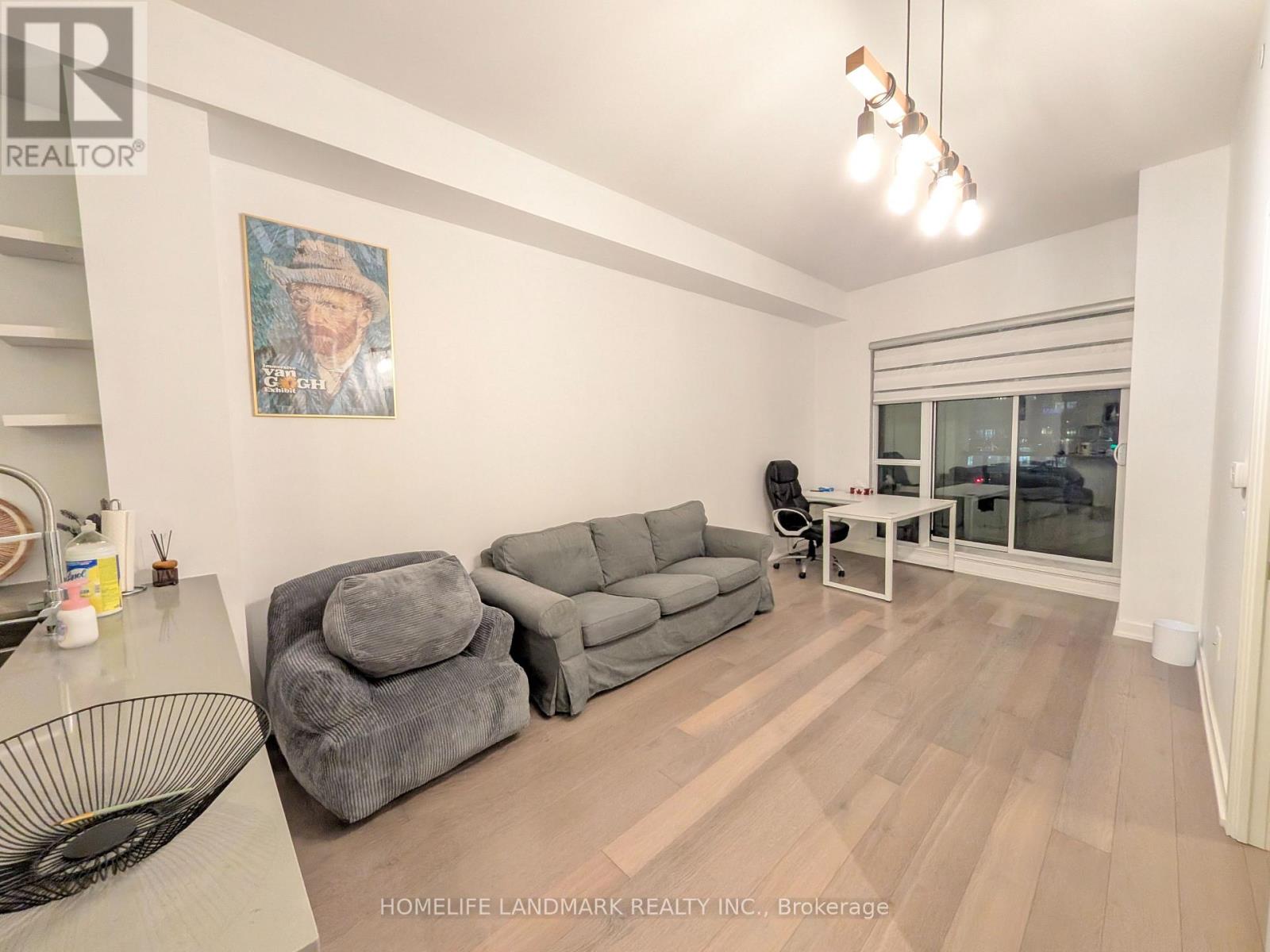 424 - 4055 Parkside Village Drive, Mississauga, Ontario L5B 0K8 - Photo 5 - W13453622