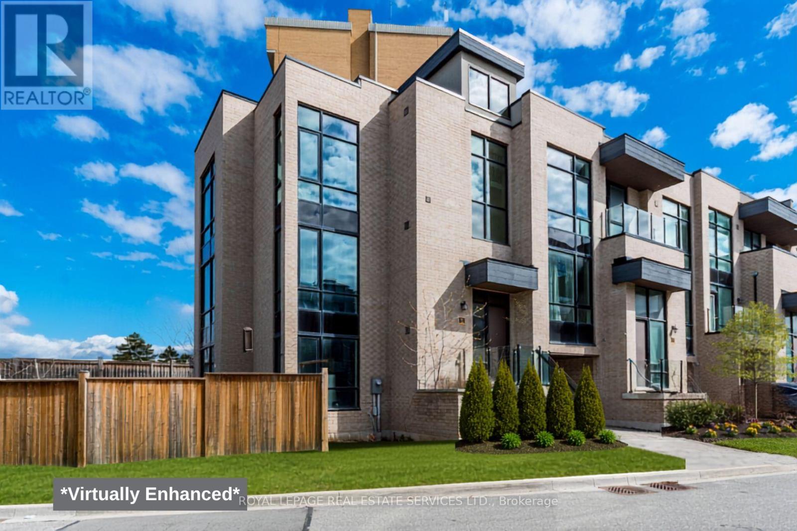 82 Pony Farm Drive, Toronto, Ontario  M9R 0B3 - Photo 2 - W13453680