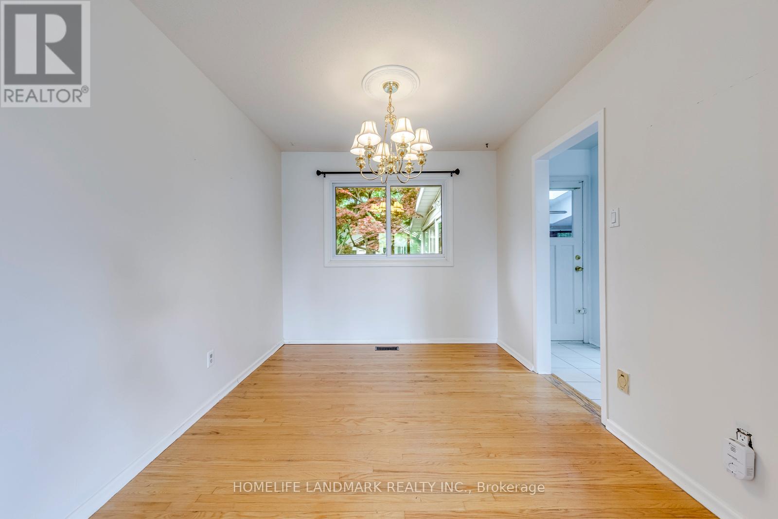 14 Lorraine Drive, Hamilton, Ontario  L8T 3R7 - Photo 10 - X13453574