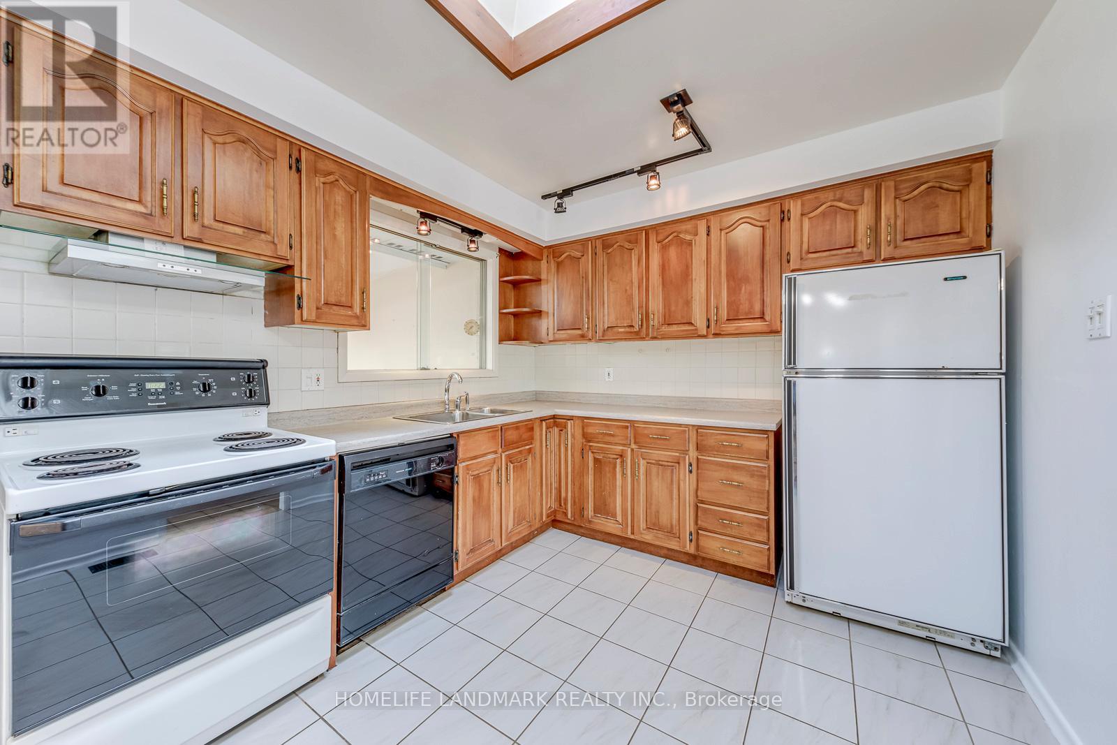 14 Lorraine Drive, Hamilton, Ontario  L8T 3R7 - Photo 13 - X13453574