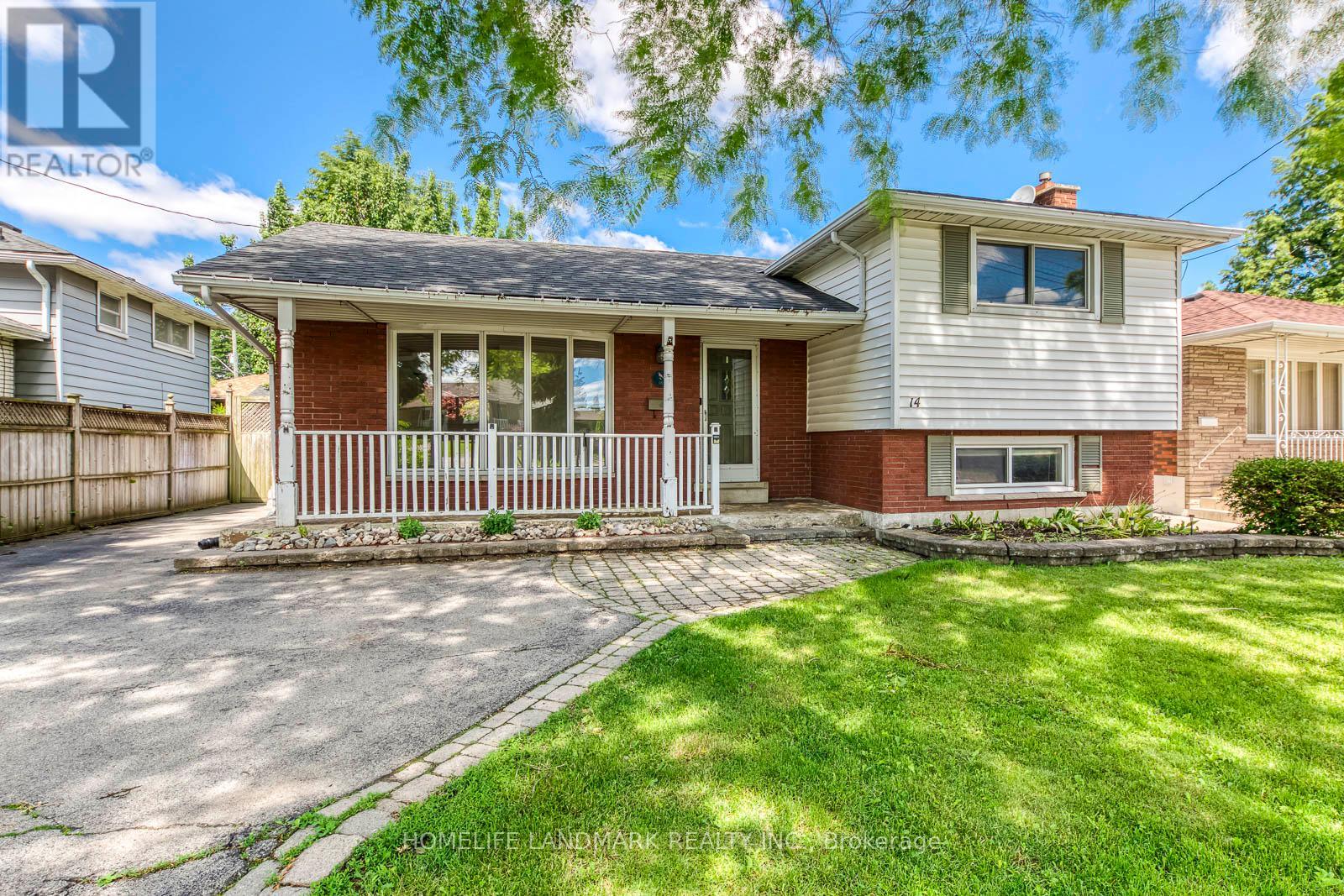 14 Lorraine Drive, Hamilton, Ontario  L8T 3R7 - Photo 2 - X13453574