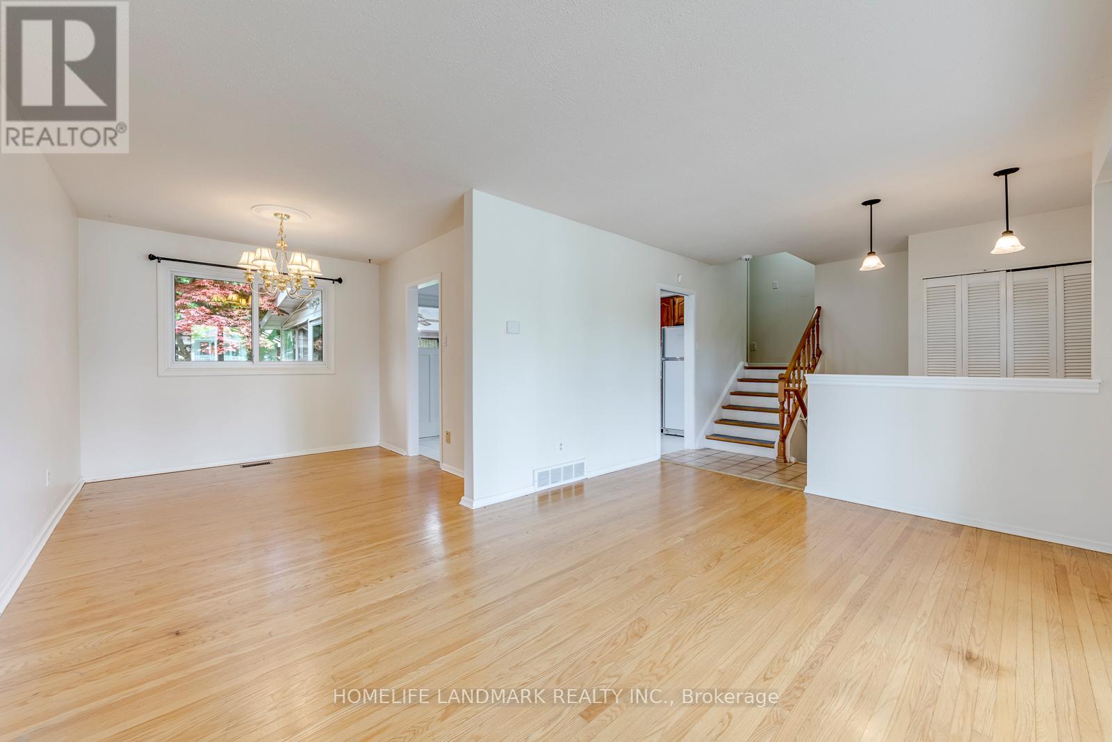 14 Lorraine Drive, Hamilton, Ontario  L8T 3R7 - Photo 9 - X13453574