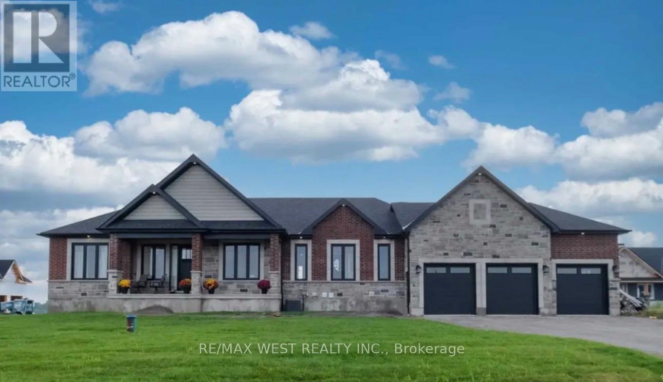 7 HORIZON COURT, Kawartha Lakes, Ontario