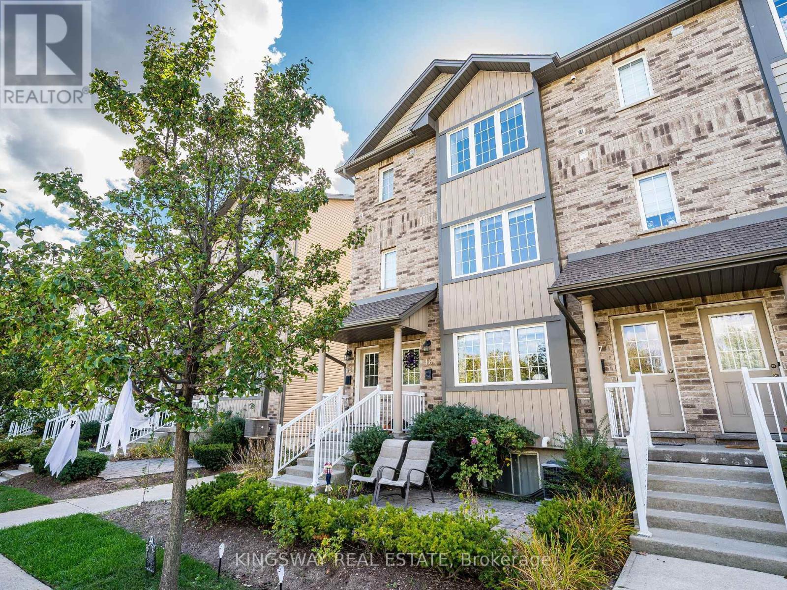 15 - 275 Old Huron Road E, Kitchener, Ontario  N2R 1P9 - Photo 2 - X13453598