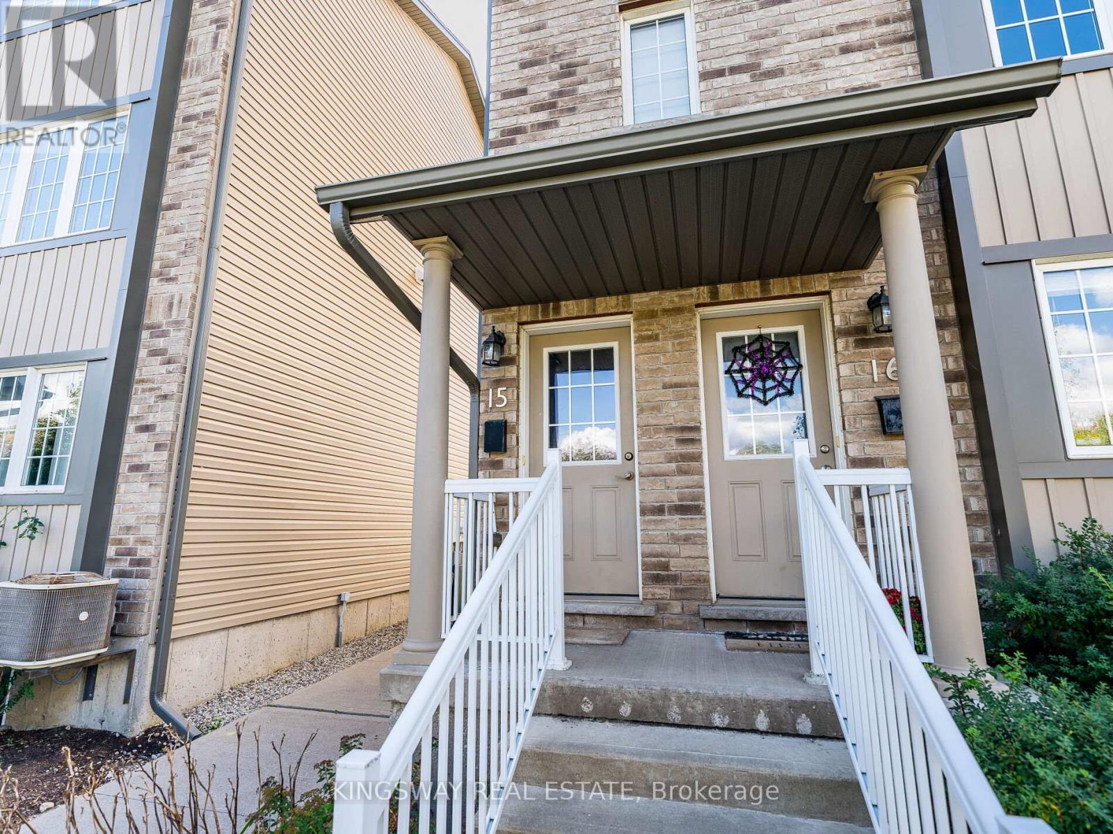 15 - 275 Old Huron Road E, Kitchener, Ontario  N2R 1P9 - Photo 3 - X13453598