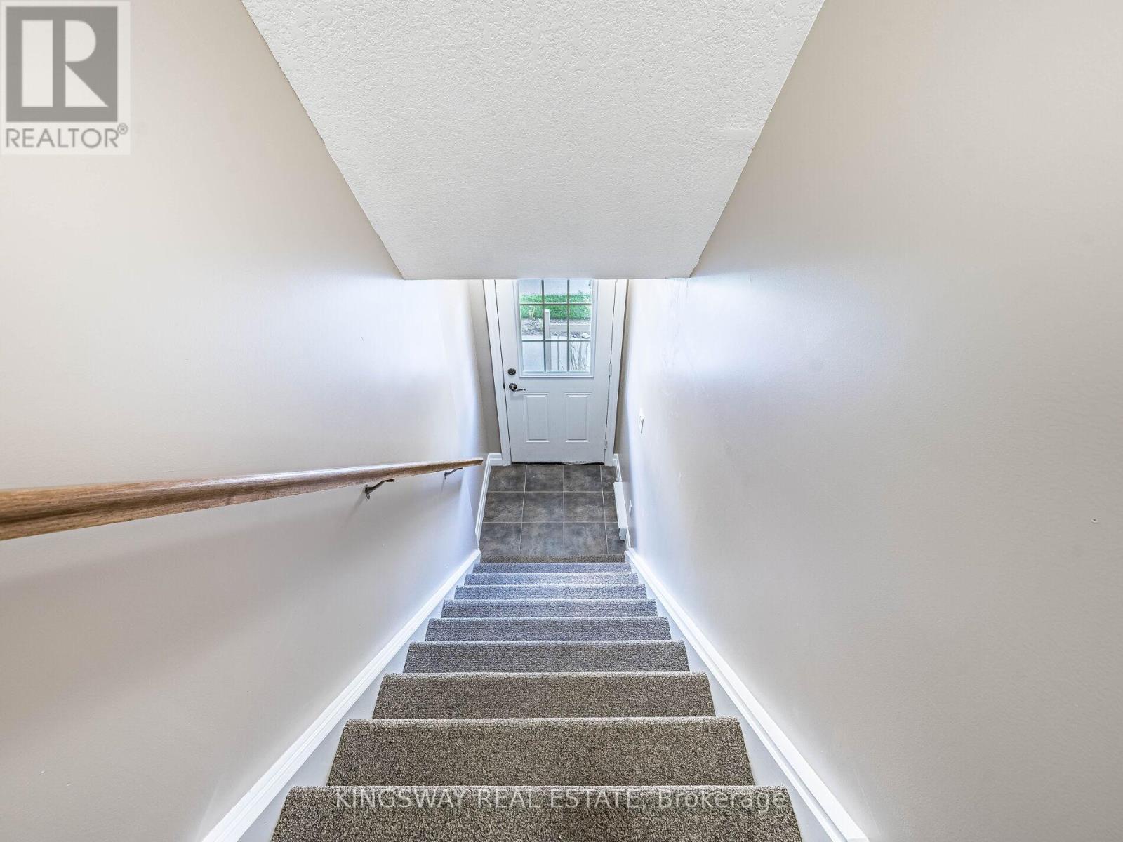 15 - 275 Old Huron Road E, Kitchener, Ontario  N2R 1P9 - Photo 6 - X13453598