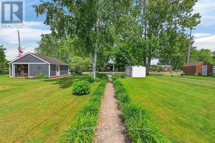 12075 Augustine Road, Wainfleet, Ontario  L0S 1V0 - Photo 2 - X13453668