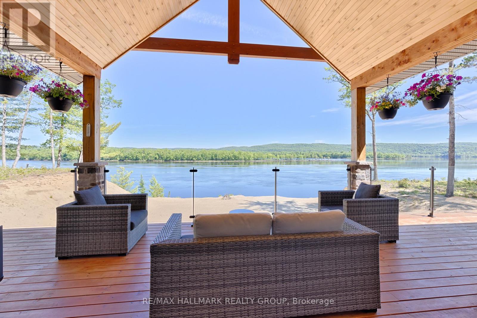 64 Hamish Trail, Whitewater Region, Ontario  K0J 2L0 - Photo 16 - X13453712