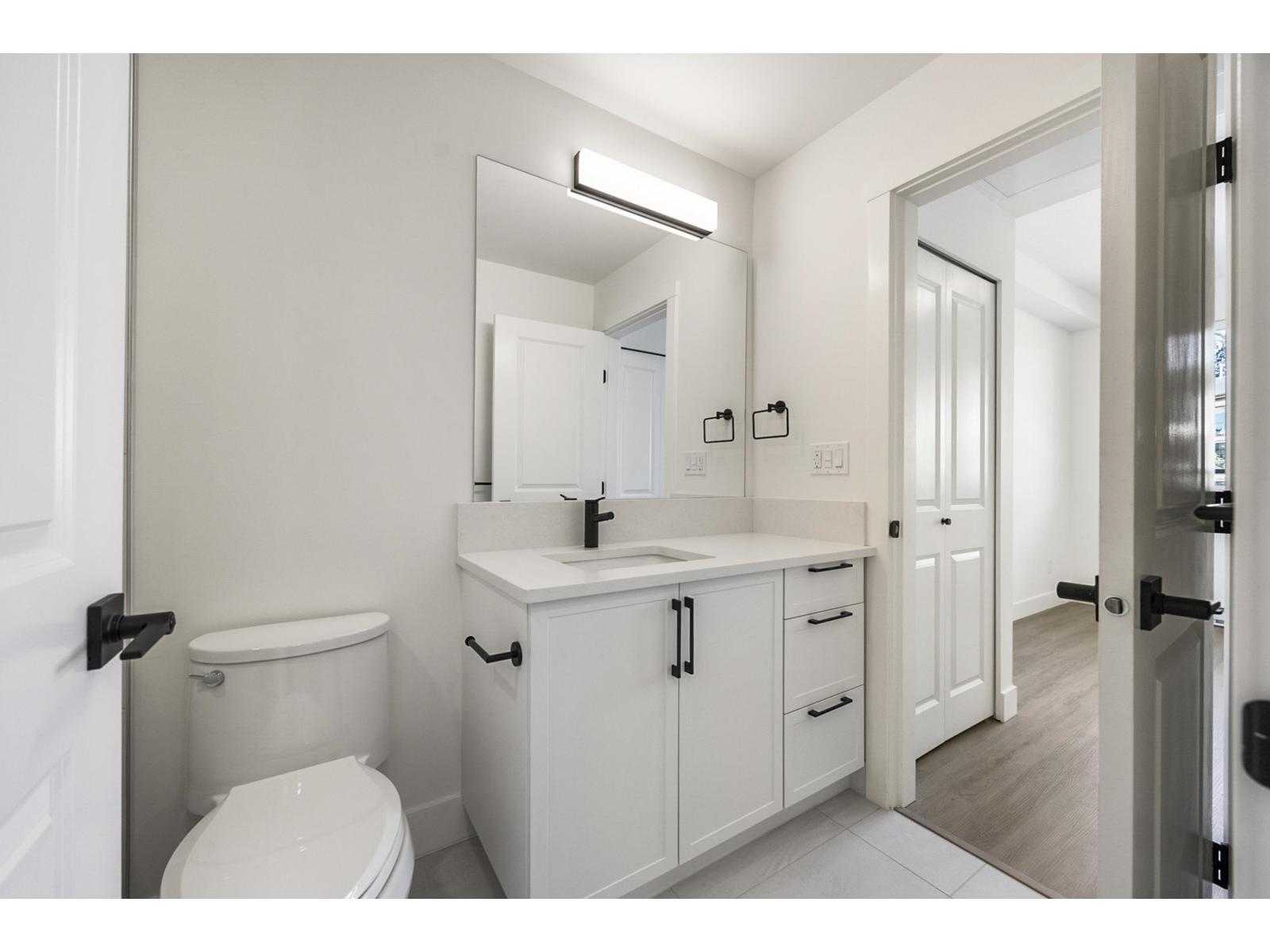 301 3528 146a Street, Surrey, British Columbia  V4P 0H4 - Photo 14 - R3136513