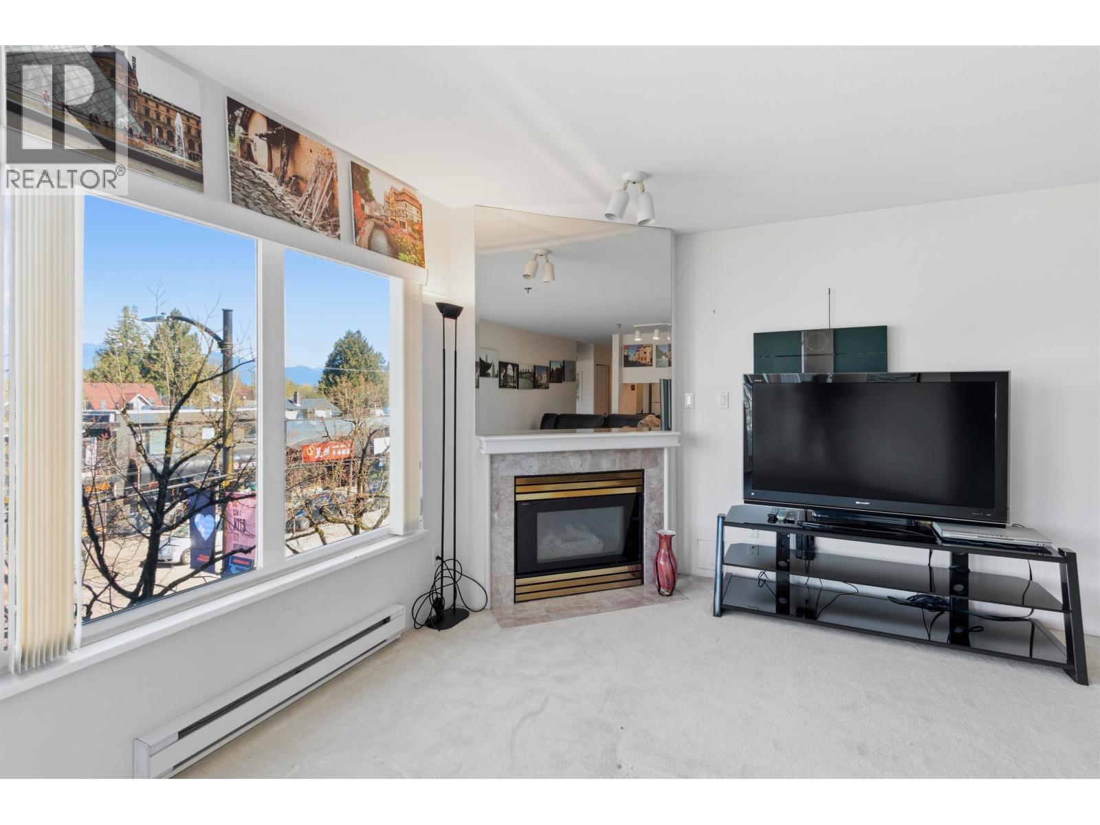 211 3250 W Broadway, Vancouver, British Columbia  V6K 2H4 - Photo 5 - R3136772