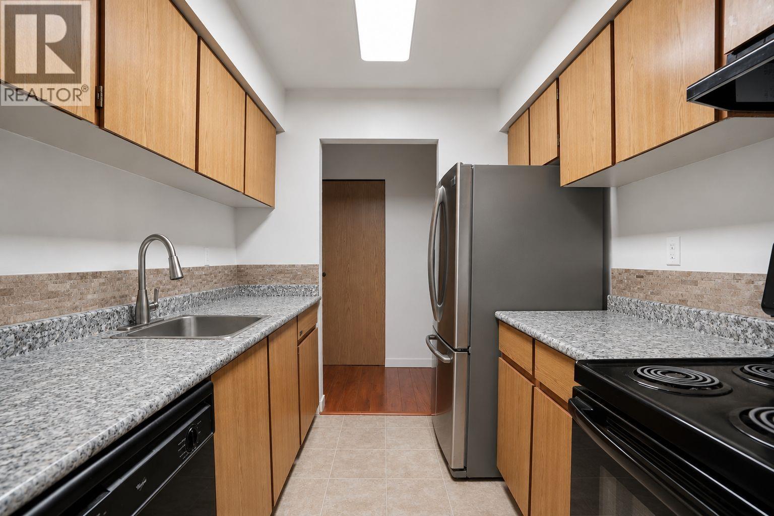 202 2328 Oxford Street, Vancouver, British Columbia  V5L 1G3 - Photo 6 - R3136813