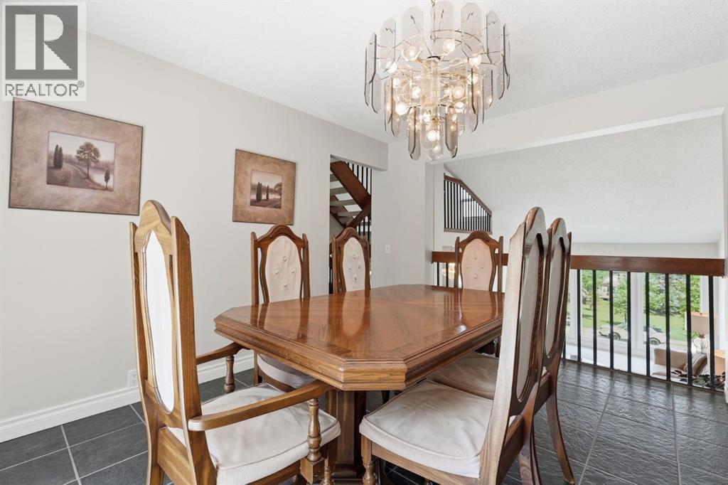 5807 Coach Hill Road Sw, Calgary, Alberta  T3H 1E3 - Photo 16 - A2314860