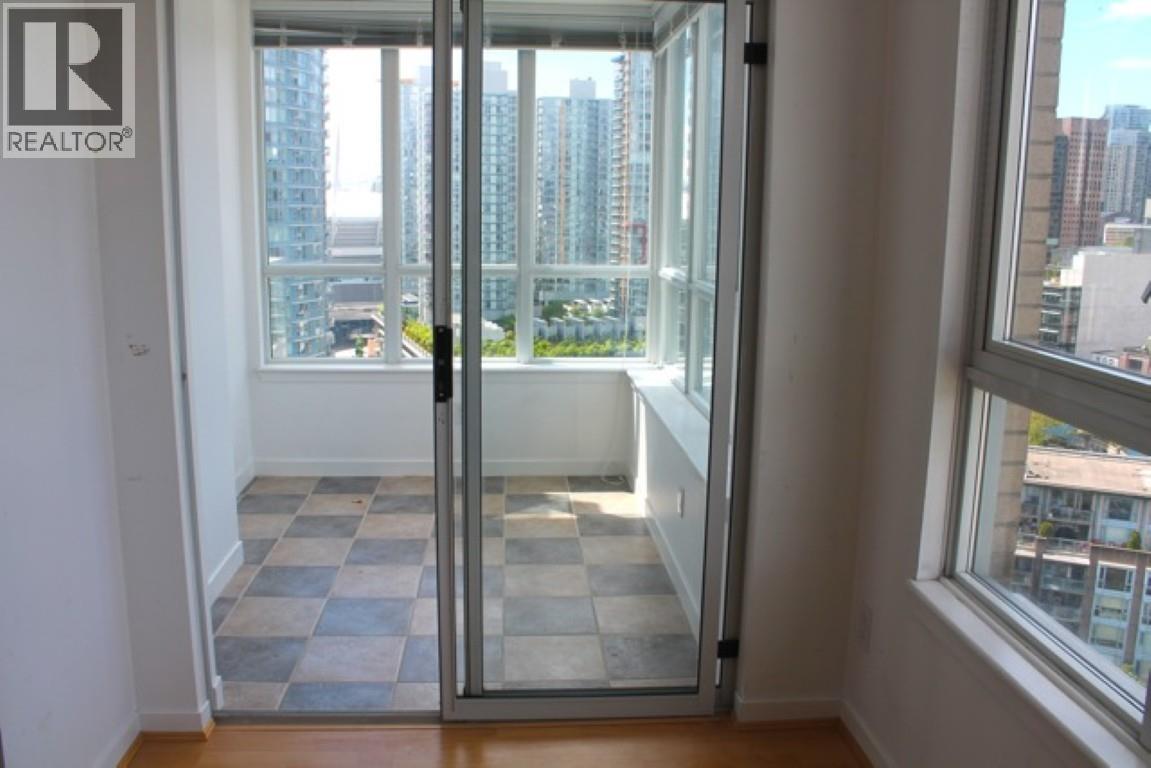 2102 63 Keefer Place, Vancouver, British Columbia  V6B 6N6 - Photo 5 - R3136810