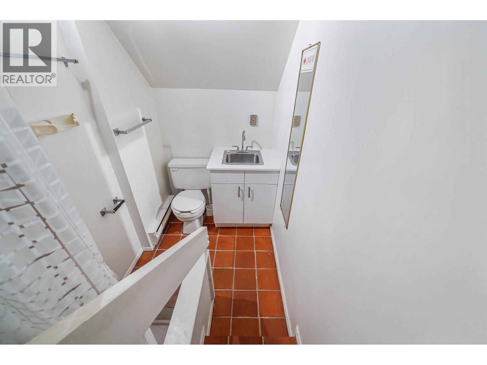 1233 W 7th Avenue, Vancouver, British Columbia  V6H 1B7 - Photo 10 - C8079670