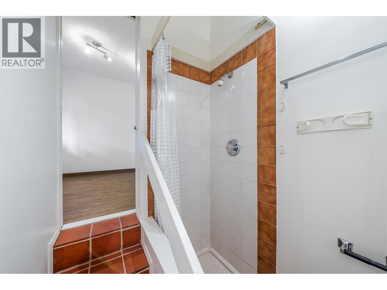 1233 W 7th Avenue, Vancouver, British Columbia  V6H 1B7 - Photo 11 - C8079670