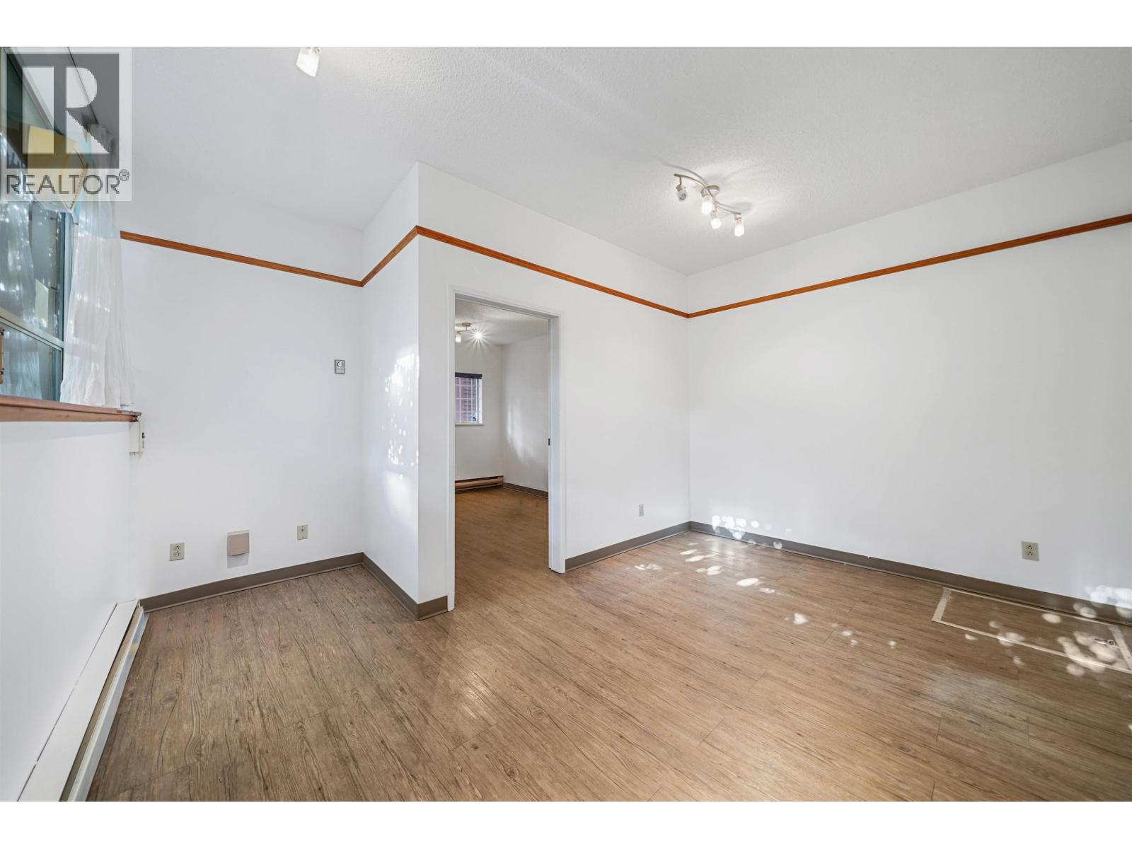 1233 W 7th Avenue, Vancouver, British Columbia  V6H 1B7 - Photo 5 - C8079670