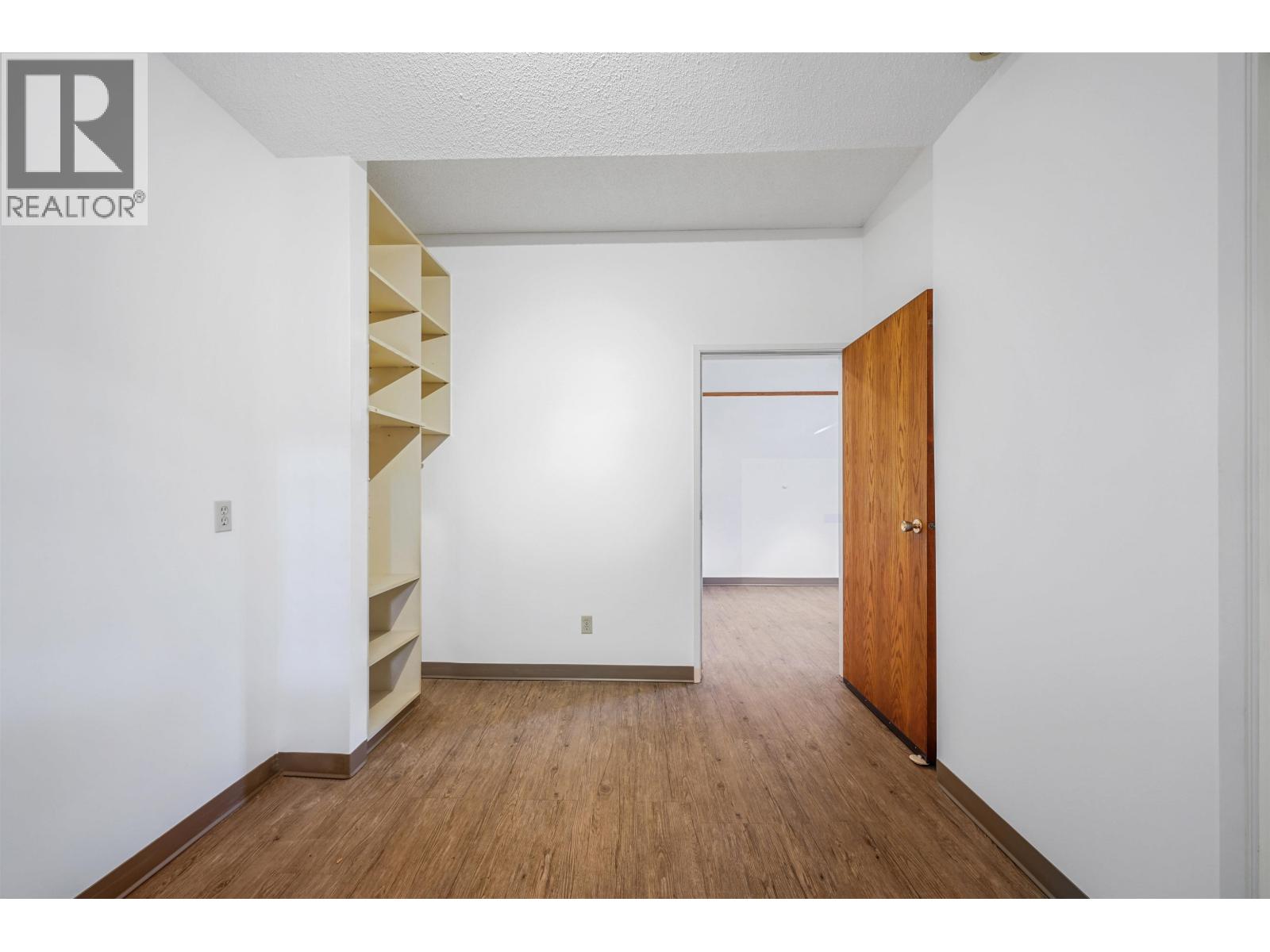 1233 W 7th Avenue, Vancouver, British Columbia  V6H 1B7 - Photo 6 - C8079670