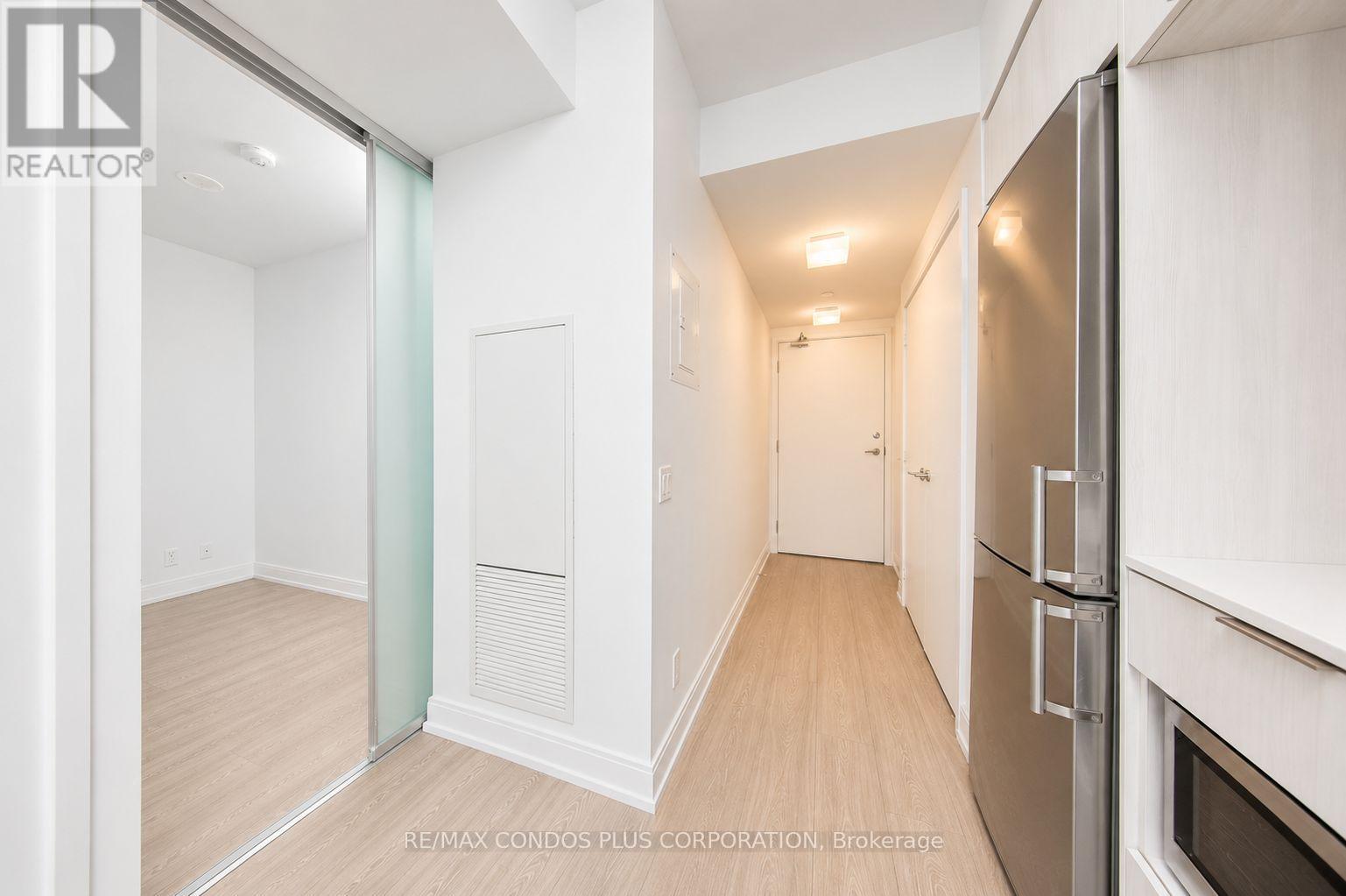 2215 - 181 Dundas Street E, Toronto, Ontario  M5A 0N5 - Photo 17 - C13453692
