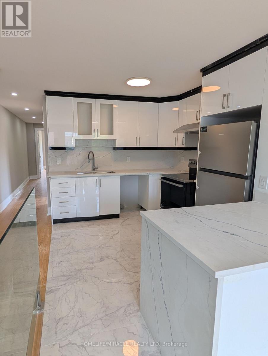 Second Floor - 2099 A Dufferin Street, Toronto, Ontario  M6E 3R3 - Photo 22 - C13453714