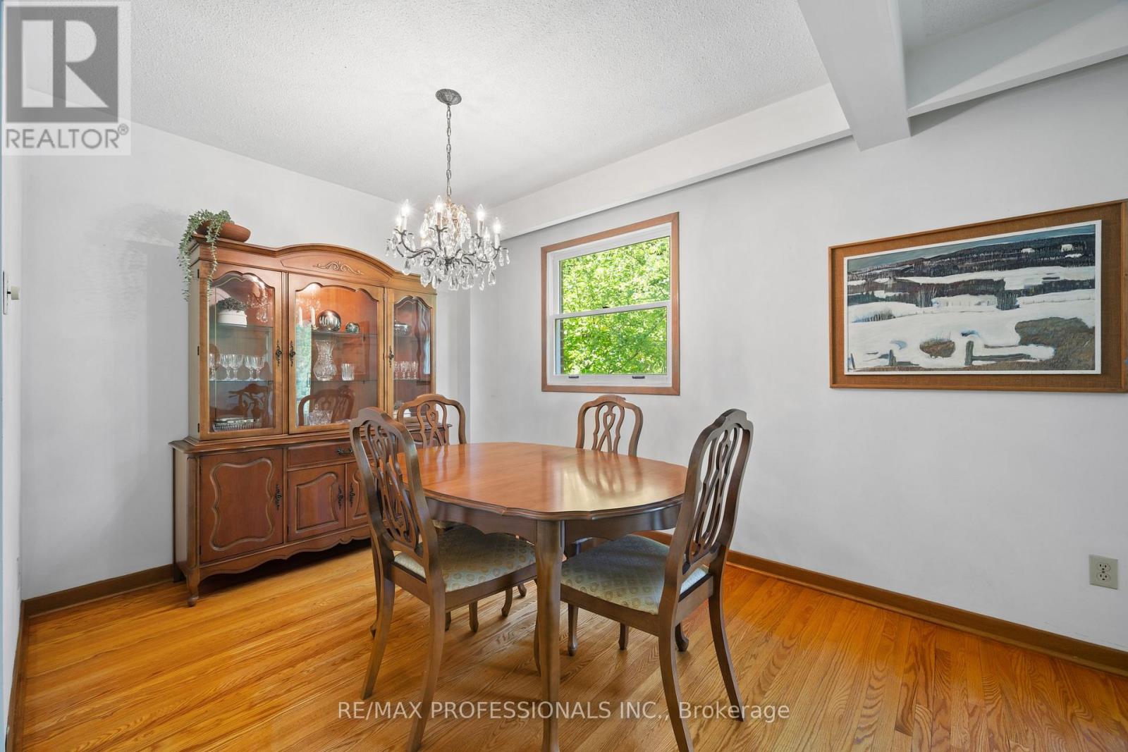 12 Ormskirk Court, Toronto, Ontario  M6S 1B2 - Photo 13 - W13453658