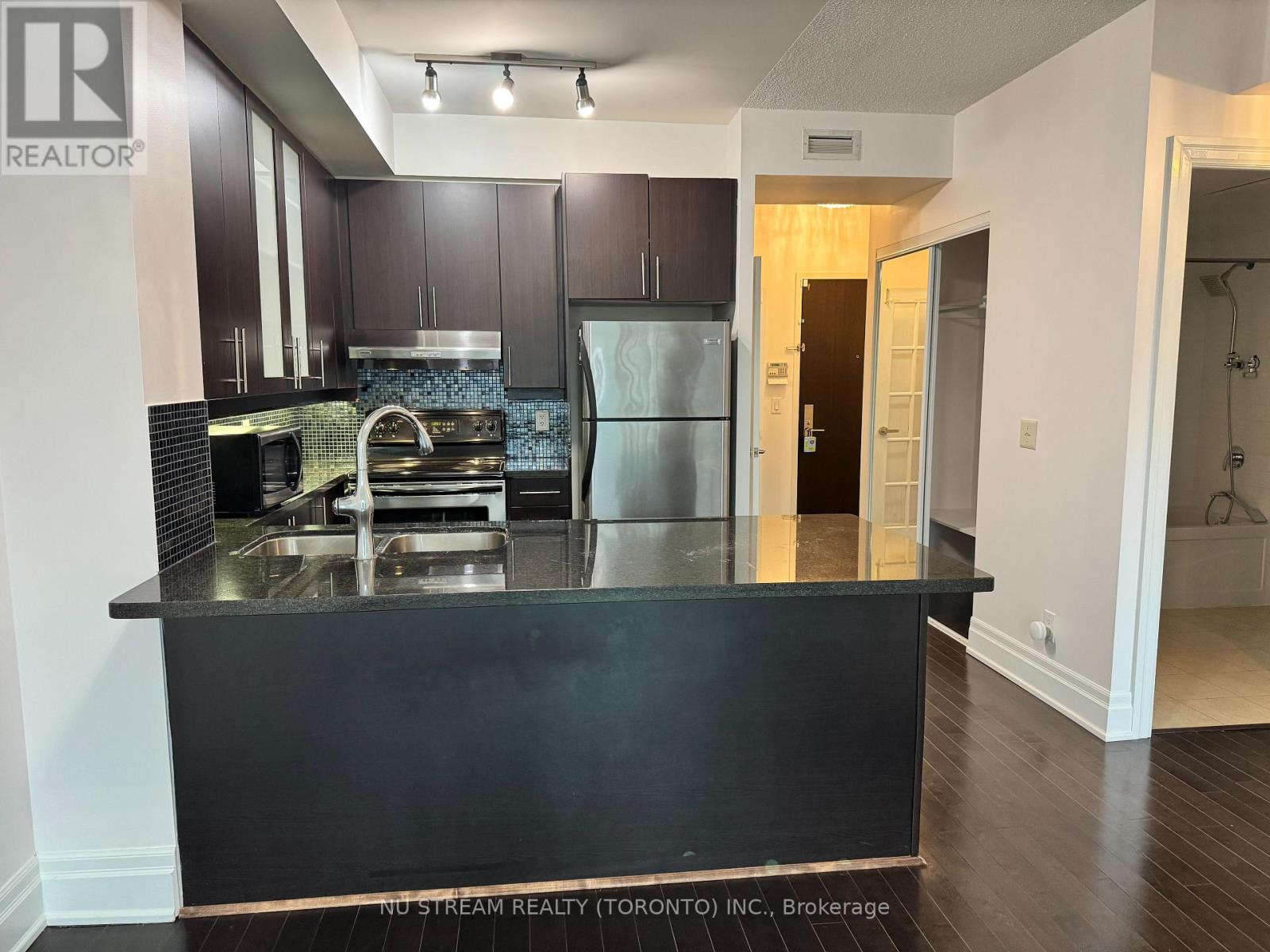 318 - 39 Upper Duke Crescent, Markham, Ontario  L6G 0B8 - Photo 4 - N13453694