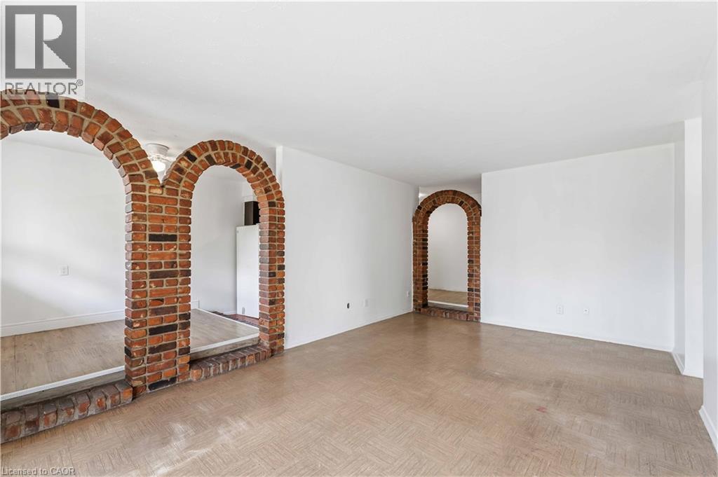 269 Parkdale Avenue N Unit# 303, Hamilton, Ontario  L8H 5X6 - Photo 12 - 40838725