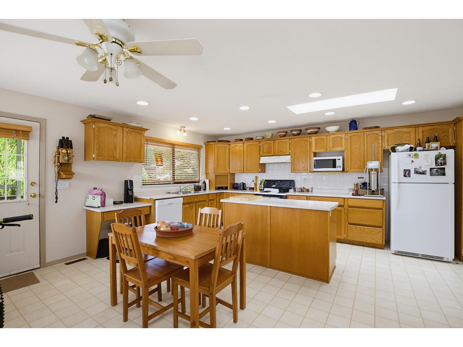 32868 Orchid Crescent, Mission, British Columbia  V2V 4K4 - Photo 4 - R3135935