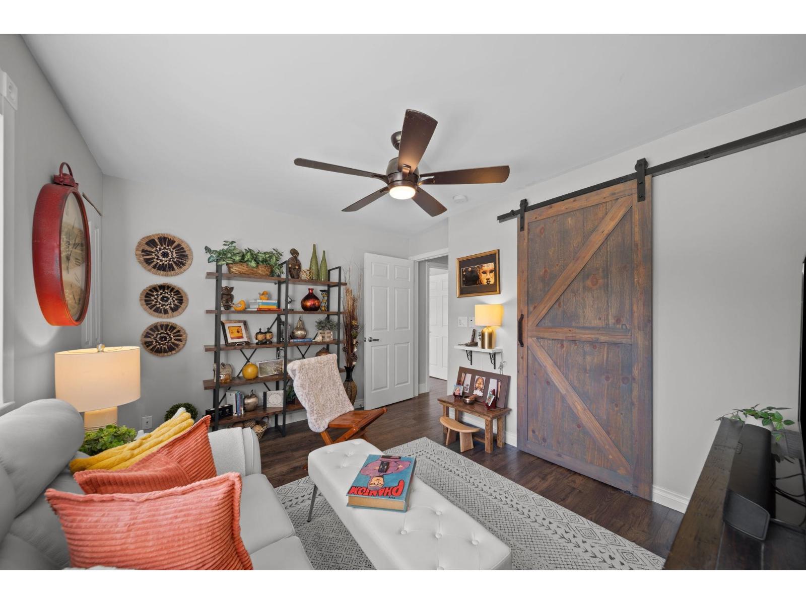 208 1441 Blackwood Street, White Rock, British Columbia  V4B 3V6 - Photo 11 - R3136843