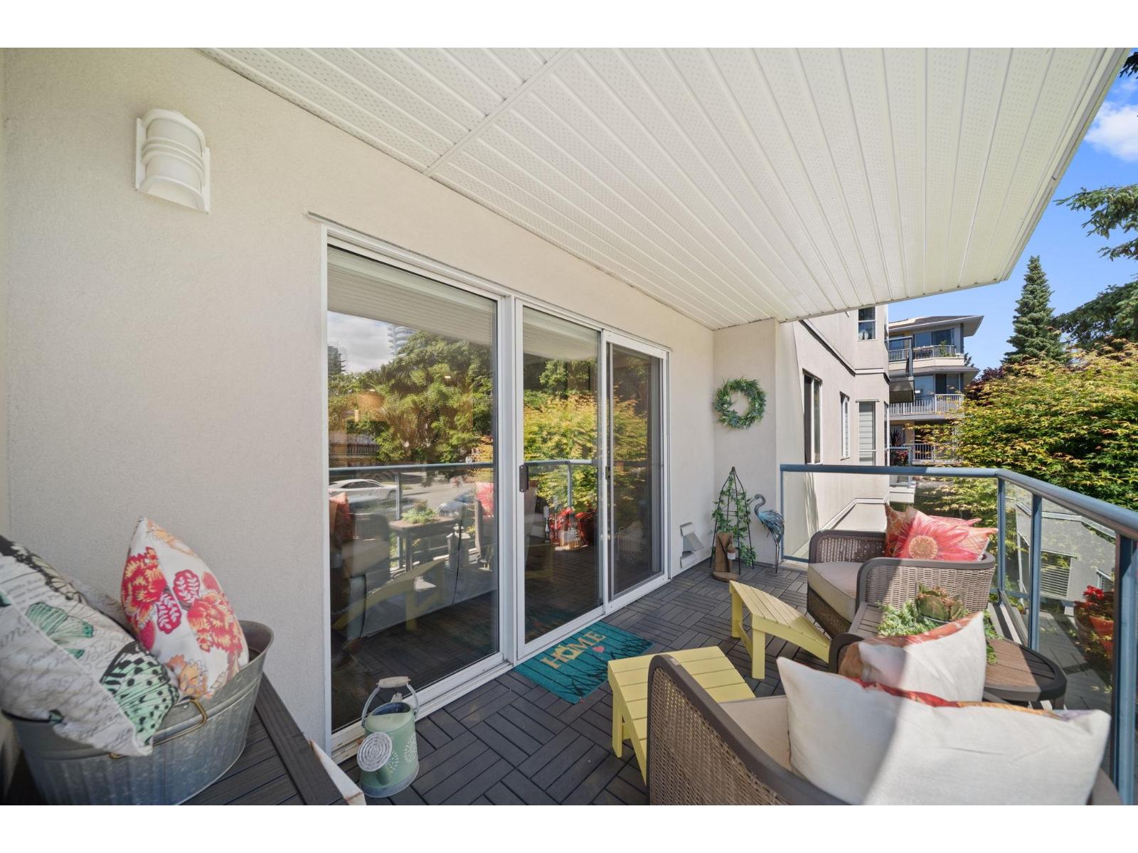 208 1441 Blackwood Street, White Rock, British Columbia  V4B 3V6 - Photo 5 - R3136843