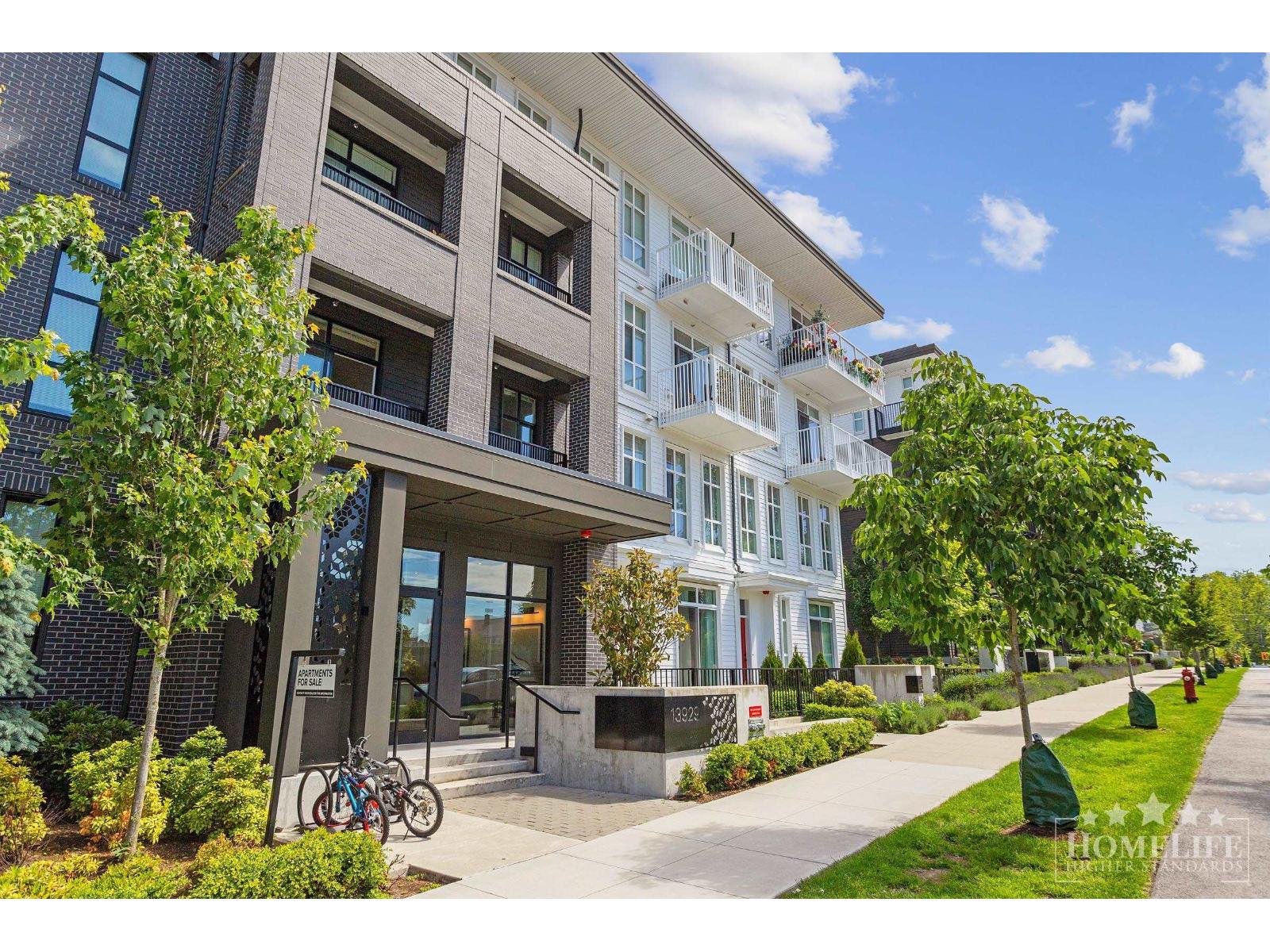 203 13929 105 BOULEVARD, surrey, British Columbia