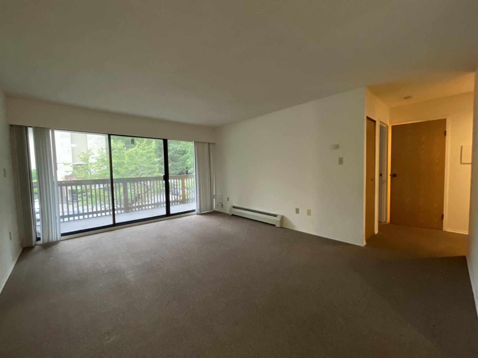208 10061 150th Street, Surrey, British Columbia  V3R 4A7 - Photo 8 - R3136561
