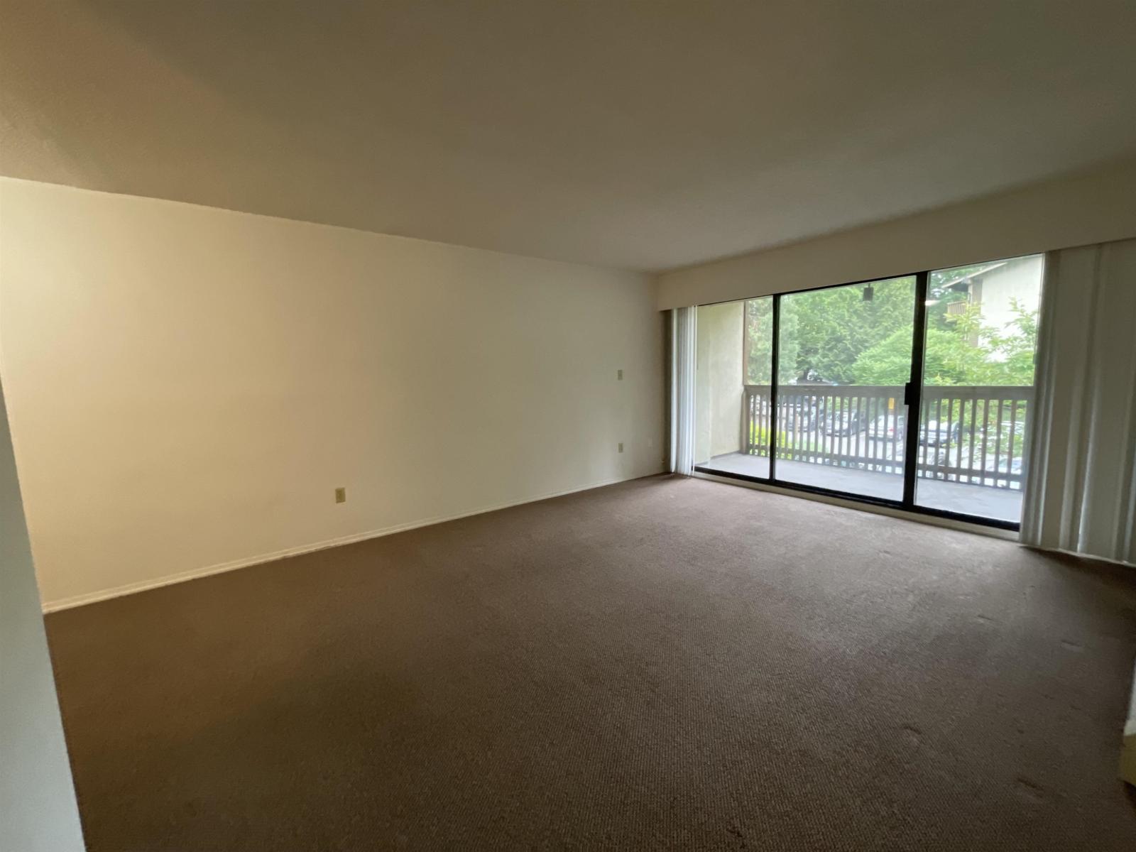 208 10061 150th Street, Surrey, British Columbia  V3R 4A7 - Photo 5 - R3136561