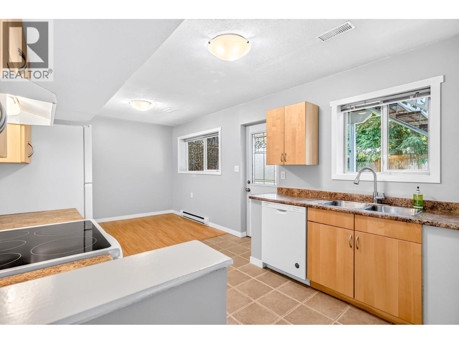 12115 Blakely Road, Pitt Meadows, British Columbia  V3Y 1J3 - Photo 29 - R3136326