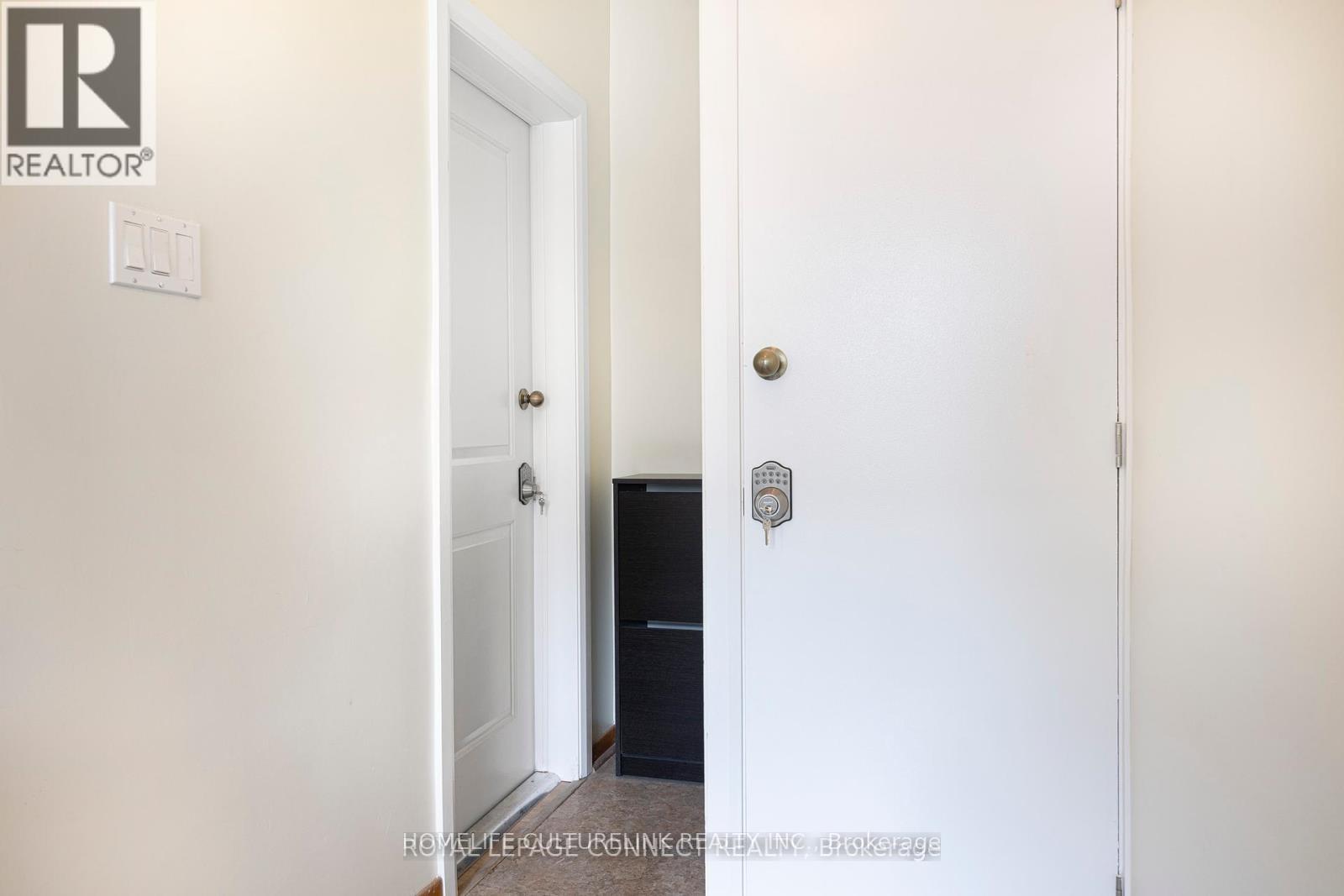 SECOND FLOOR - 319 CONCORD AVENUE - Photo 3