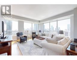 2506 - 500 SHERBOURNE STREET, Toronto, Ontario