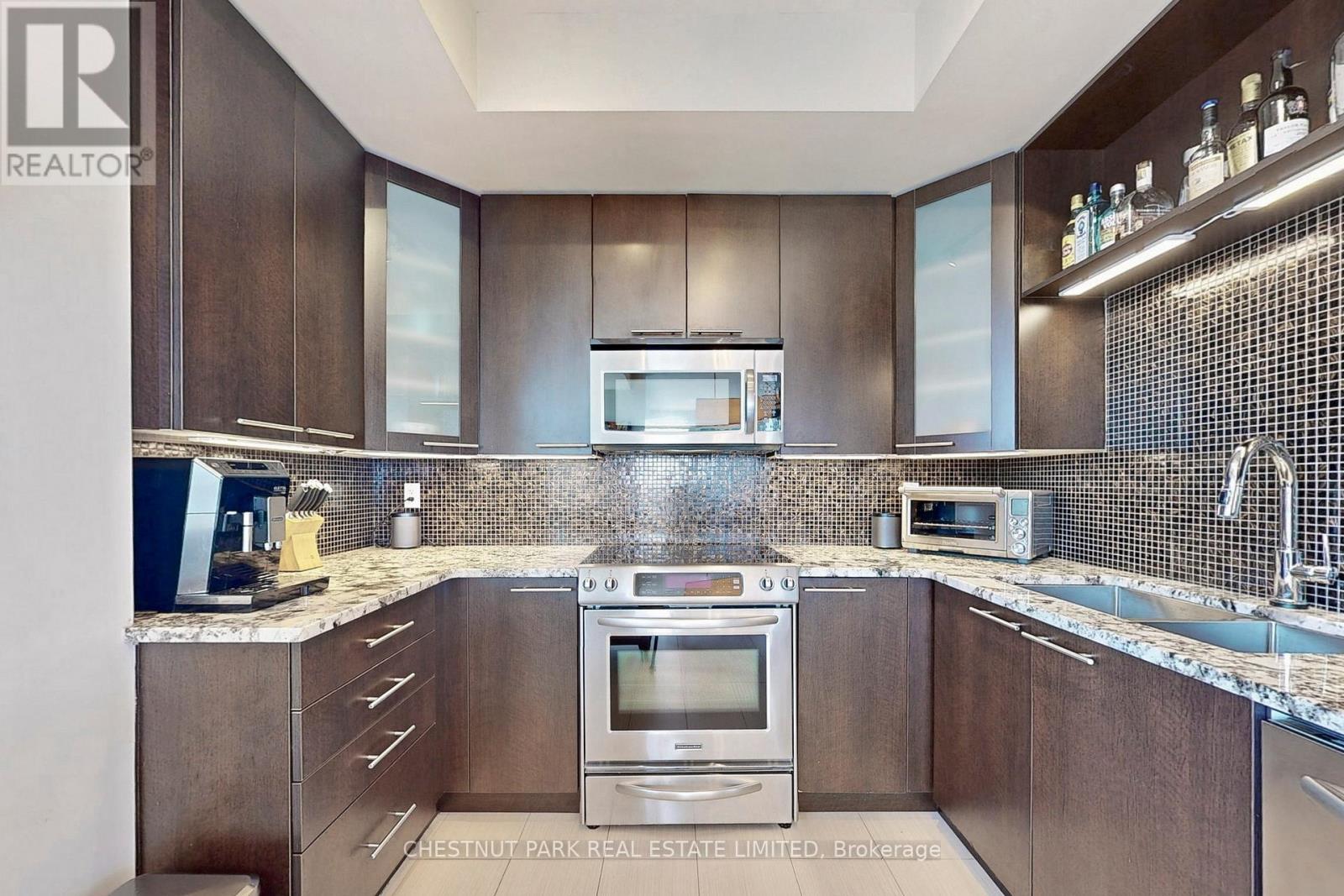 2506 - 500 Sherbourne Street, Toronto, Ontario  M4X 1L1 - Photo 7 - C13429788