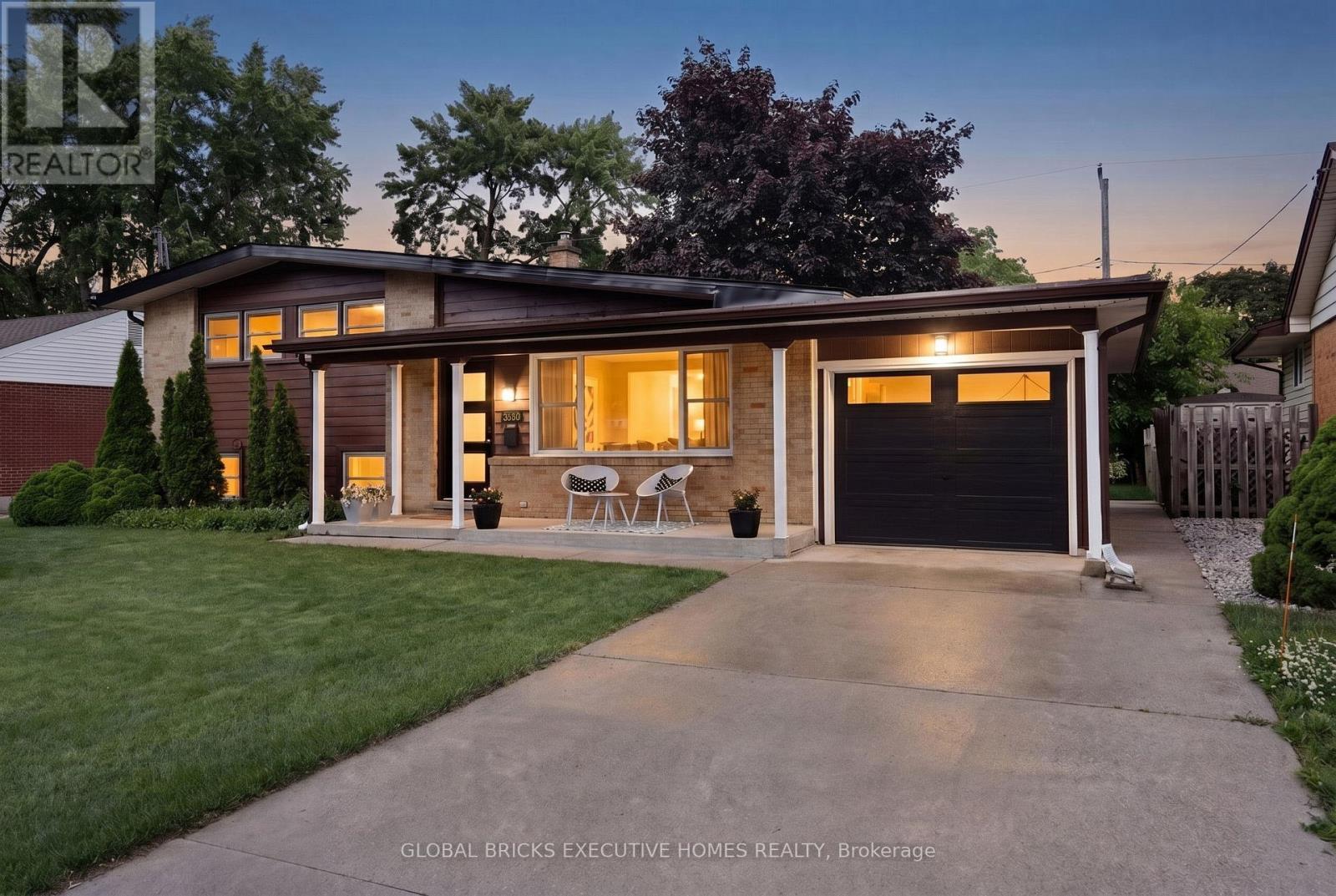 3680 ROXBOROUGH BOULEVARD, Windsor, Ontario
