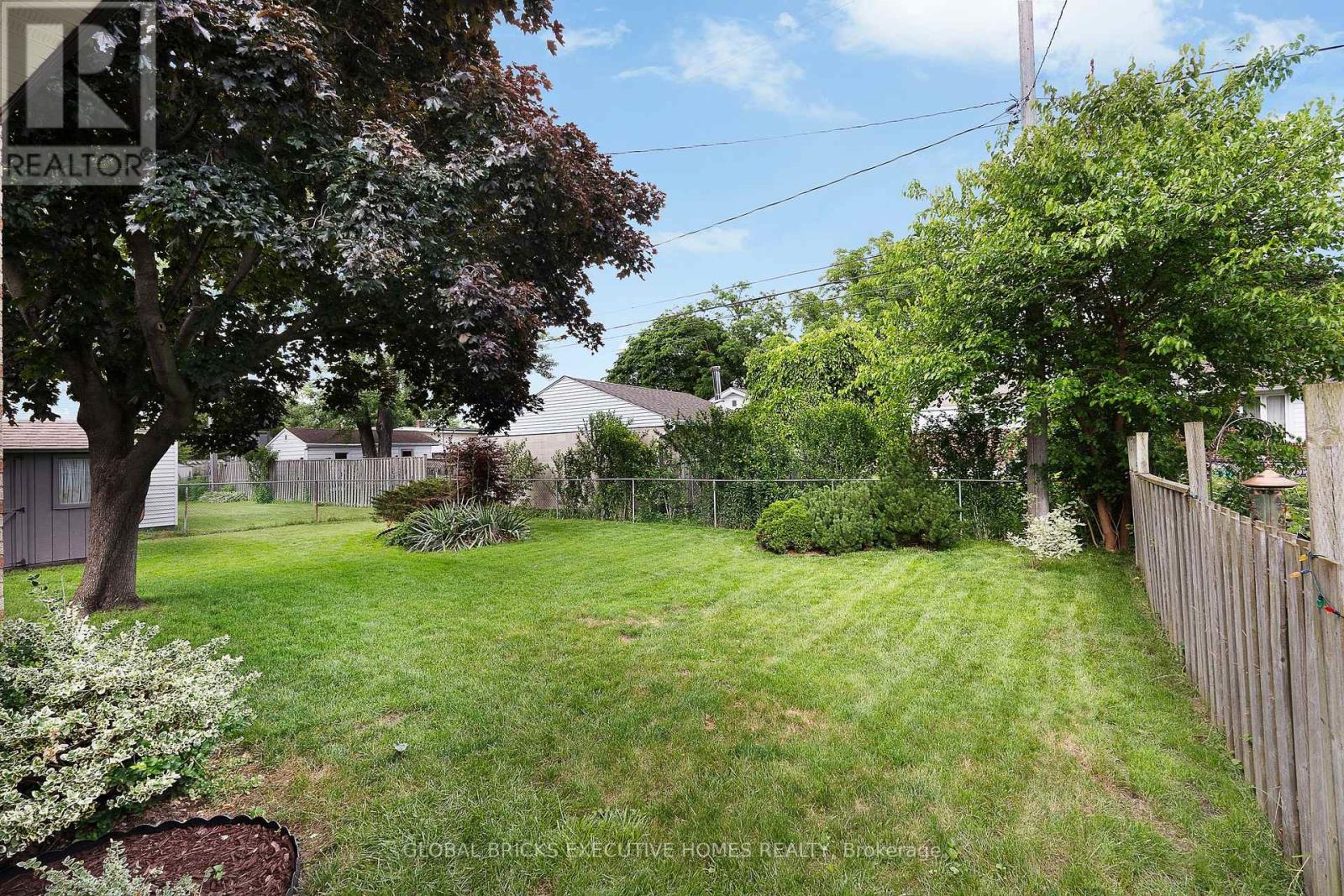 3680 Roxborough Boulevard, Windsor, Ontario N9E 3A2 - Photo 16 - X13453686