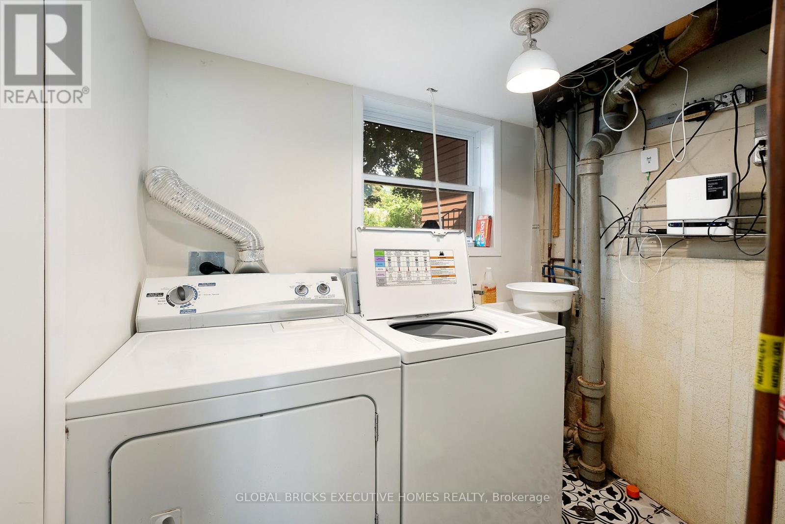 3680 Roxborough Boulevard, Windsor, Ontario N9E 3A2 - Photo 9 - X13453686